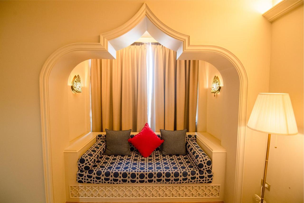 Amman Unique Hotel Udon Thani Exteriör bild