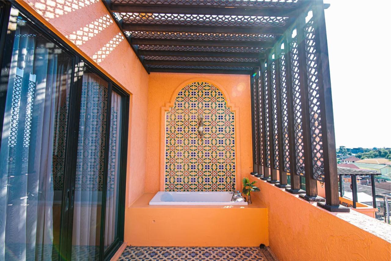 Amman Unique Hotel Udon Thani Exteriör bild