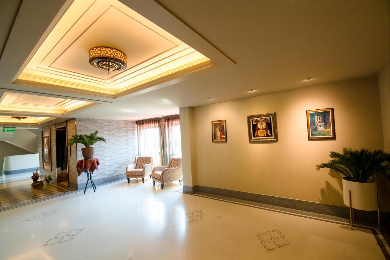 Amman Unique Hotel Udon Thani Exteriör bild